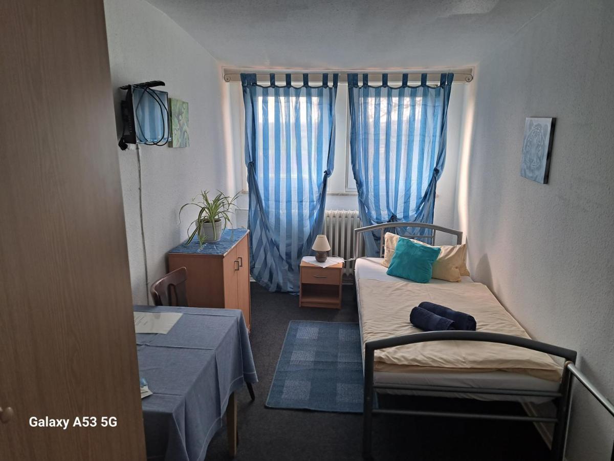Pension Sonne Ульм Экстерьер фото
