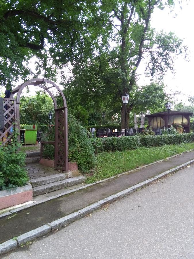 Pension Sonne Ульм Экстерьер фото